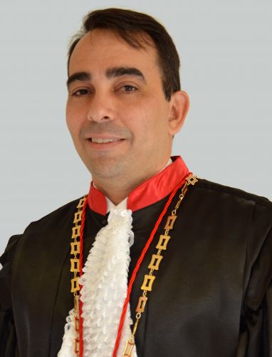 Foto do Doutor Carlos Fabio Braga Monteiro