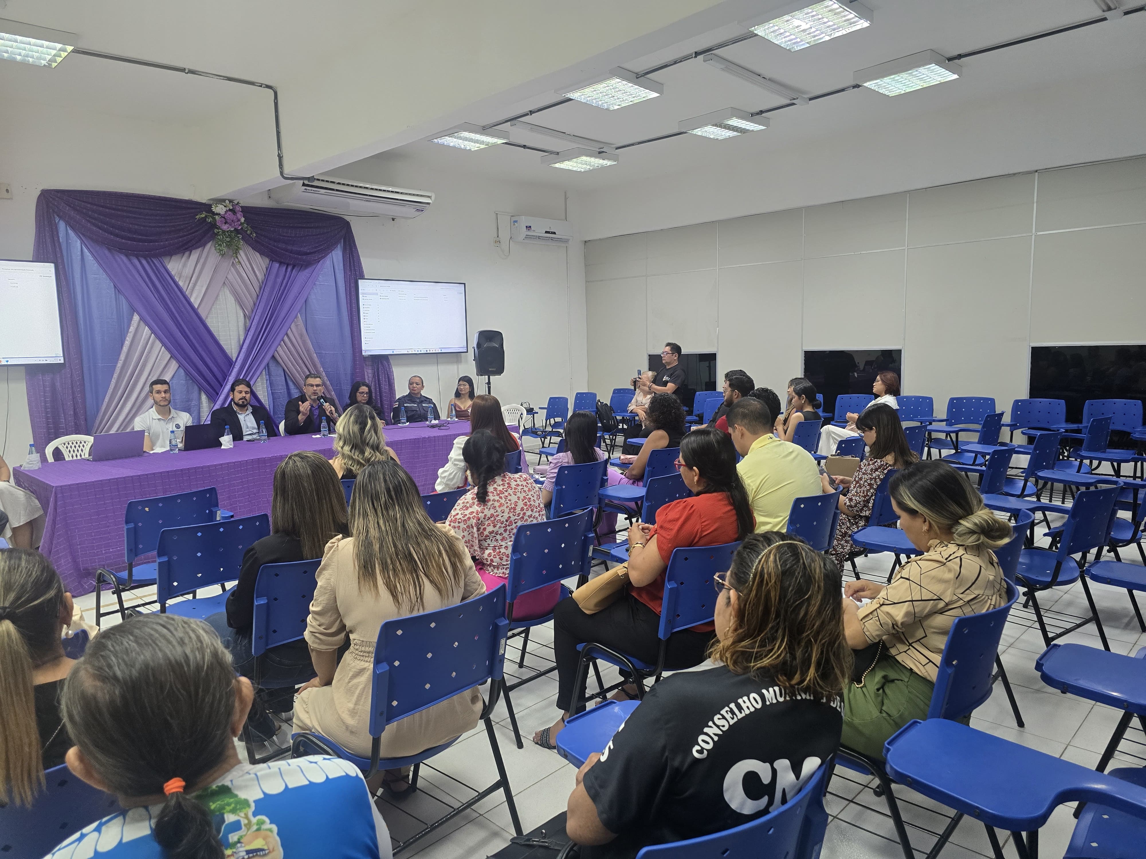 080825 Agosto Lilás Interior Divulgação MPAM 2 1ea22
