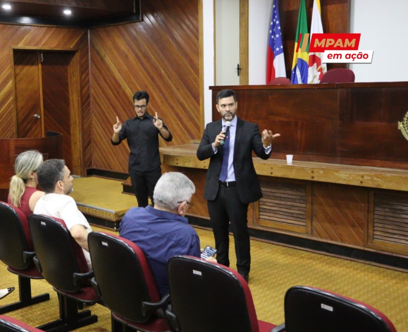 120925 Reunião Políticas pessoas surdas Ulisses Farias 3 1059d