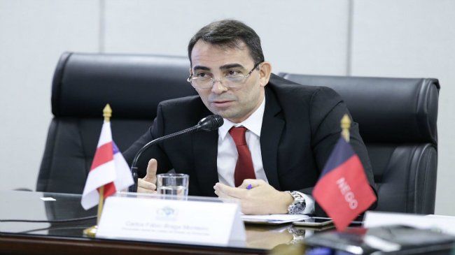 Dr Fabio