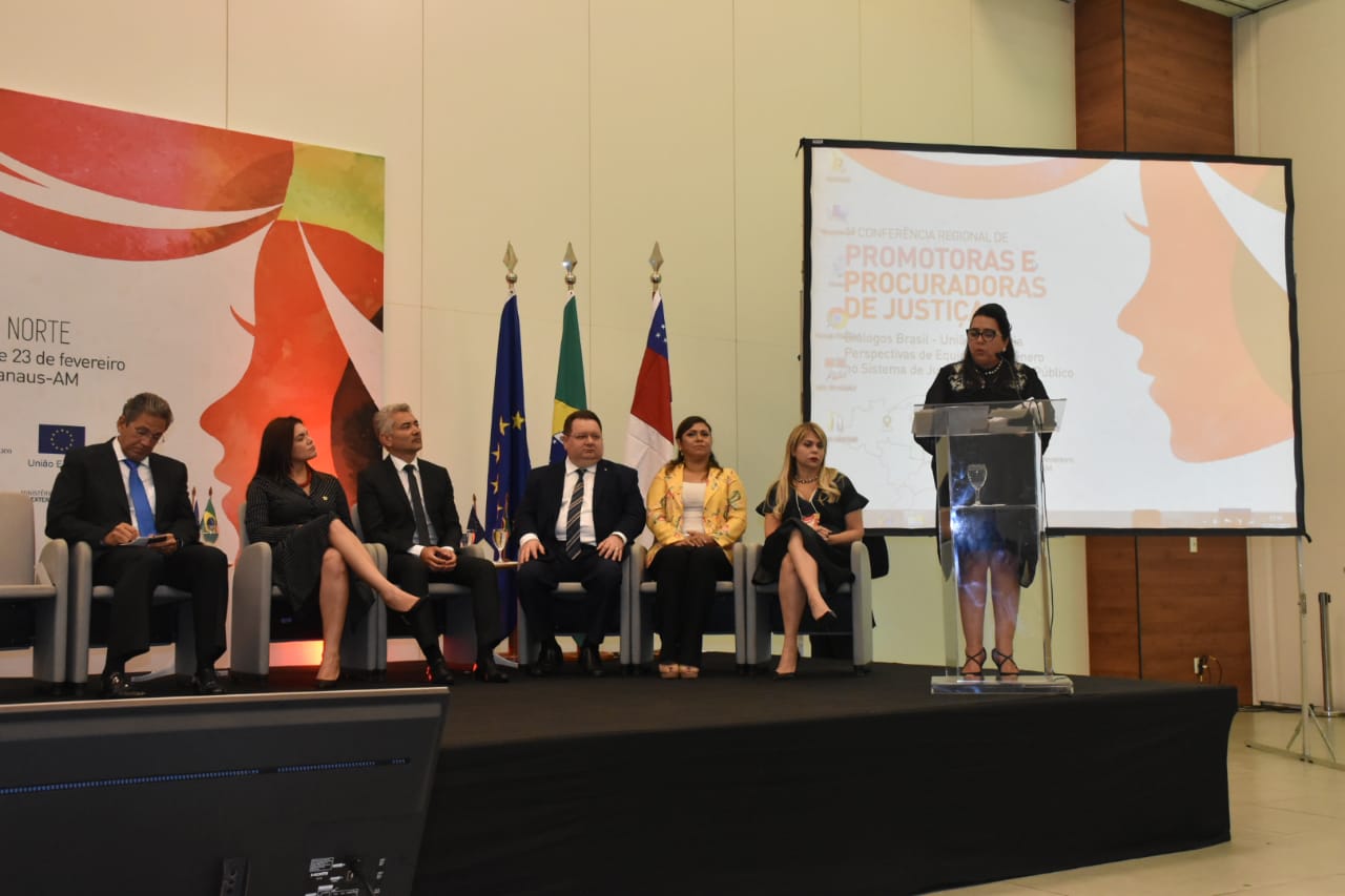 LEDA CONFERÊNCIA