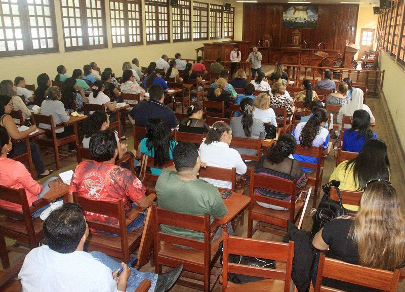Reunia o Dr Yara Marinho e gestores 3