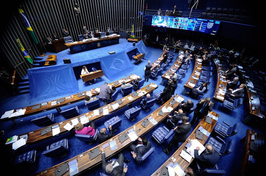 SENADO 70a97