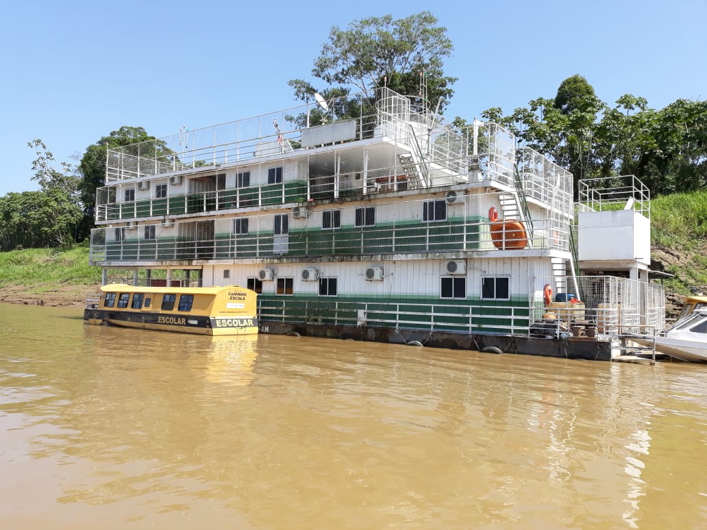 barco escola 1