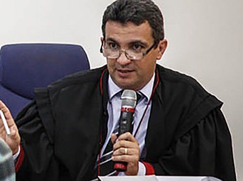 dr. Edinaldo Medeiros