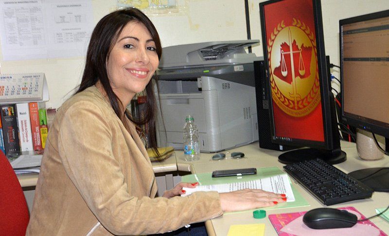 dra. Carolina