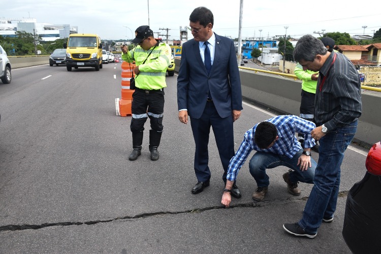 inspeção viaduto 64a0c