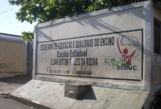 Alunos_da_Escola_Eldah_Bitton_recebem_O_MP_nas_Escolas_2