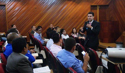 Ciclo_de_palestras_reuniu_alunos_de_Direito_no_MP-AM_2