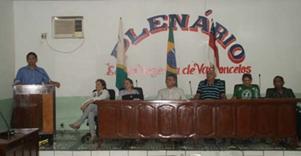 Mesa de abertura do curso